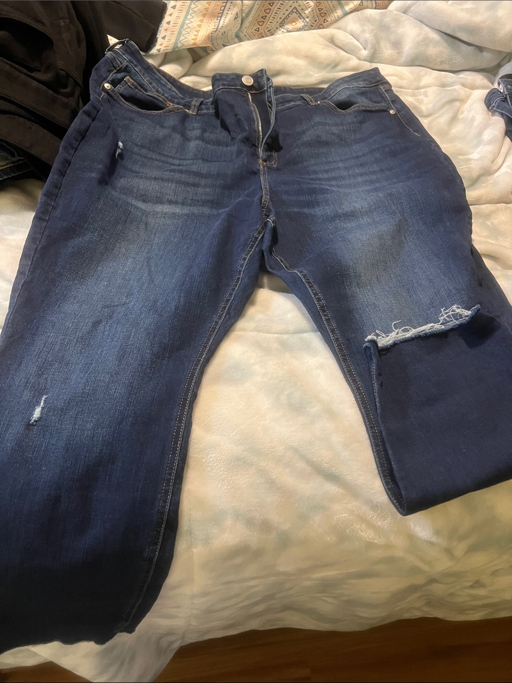 LC Lauren Conrad Dark Blue Distressed Boyfriend Jeans
